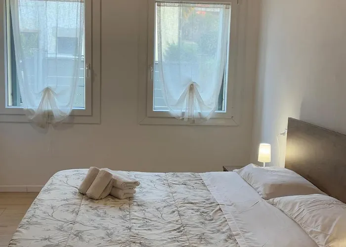 Laguna Prive' - With Private Parking 公寓