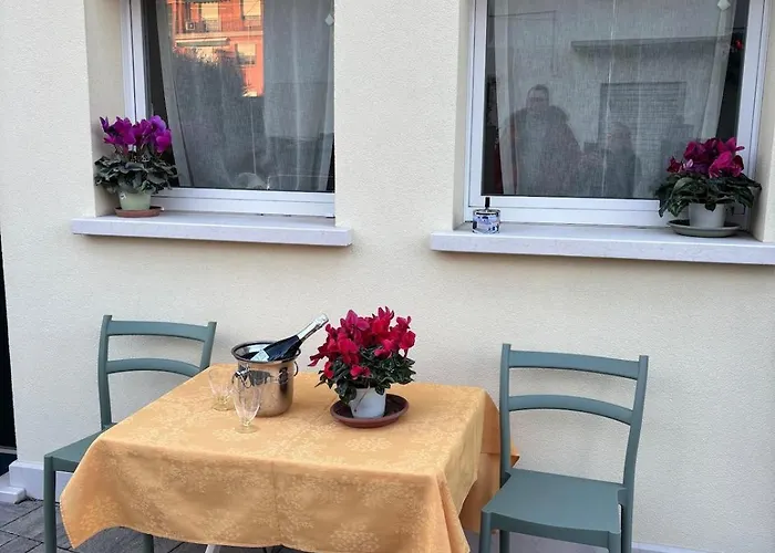 Laguna Prive' - With Private Parking *